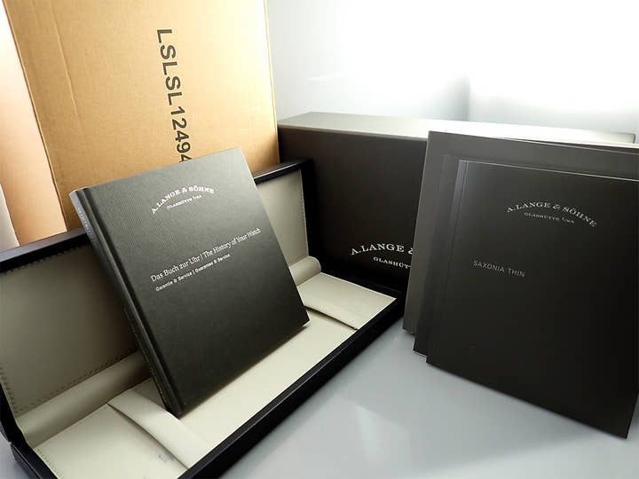 A.ランゲ＆ゾーネ サクソニア フラッハ Ref.201.027 シルバー文字盤 美品 HLC237AT