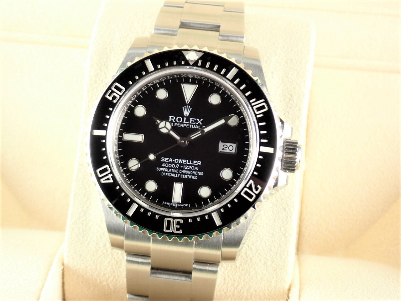 Rolex Sea-Dweller 4000 &lt;Warranty, Box, etc.&gt;