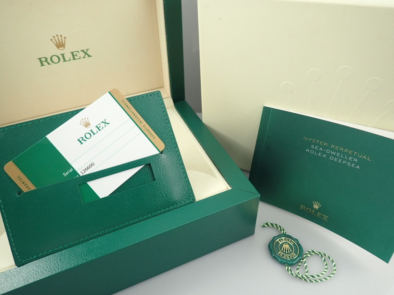 Rolex Sea-Dweller &lt;Warranty, Box, etc.&gt;