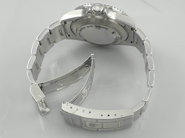 Rolex Sea-Dweller Ref. 16600 Stainless Steel Black Dial