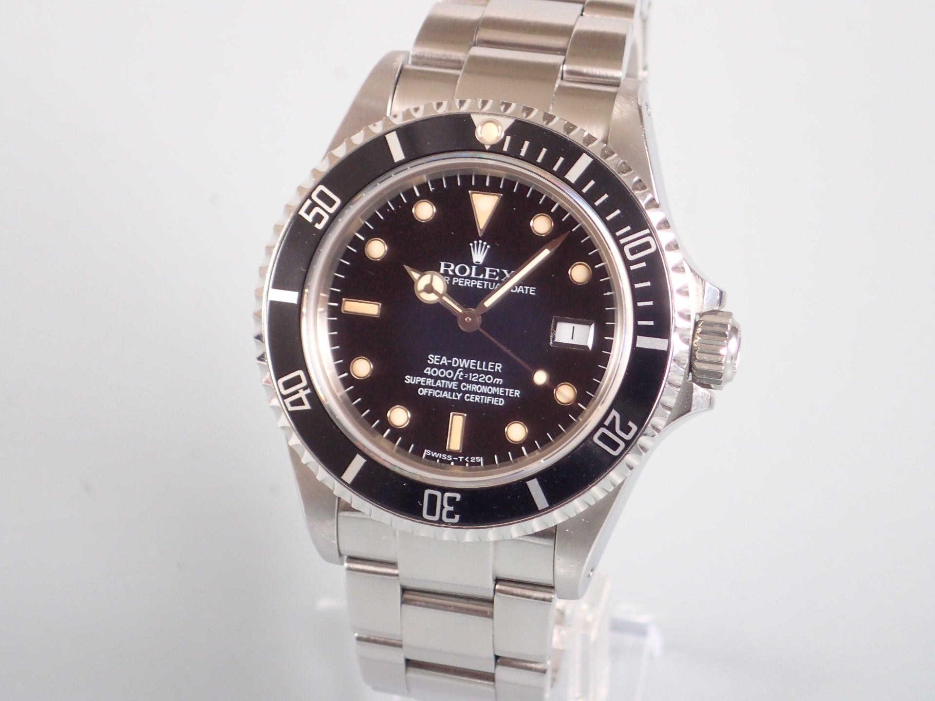 Rolex Sea-Dweller Ref.16660