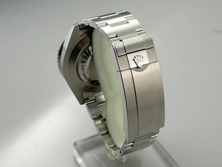 ロレックス シードゥエラー Ref.126600 ステンレススチール ブラック文字盤