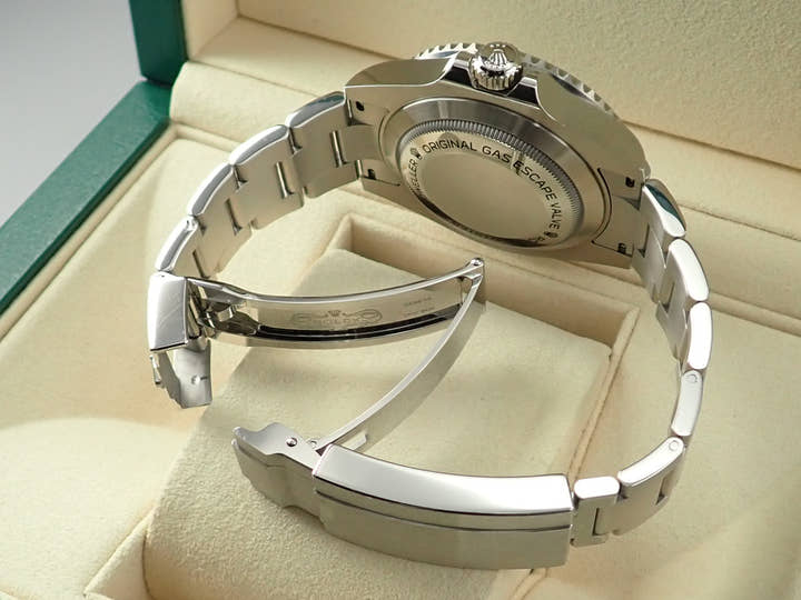 ロレックス シードゥエラー 4000 Ref.116600 ステンレススチール ブラック文字盤
