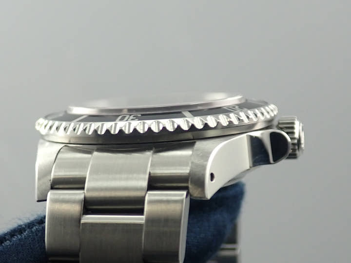 ロレックス シードゥエラー Ref.16600 ステンレススチール ブラック文字盤