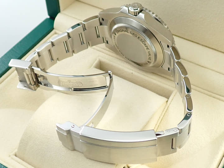 ロレックス シードゥエラー 4000 Ref.116600 ステンレススチール ブラック文字盤