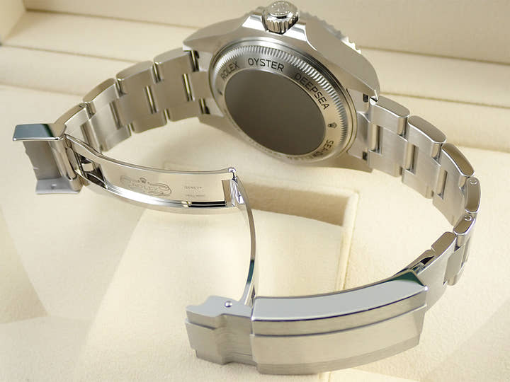 ロレックス シードゥエラー ディープシー Ref.126660 ステンレススチール D-BLUE文字盤