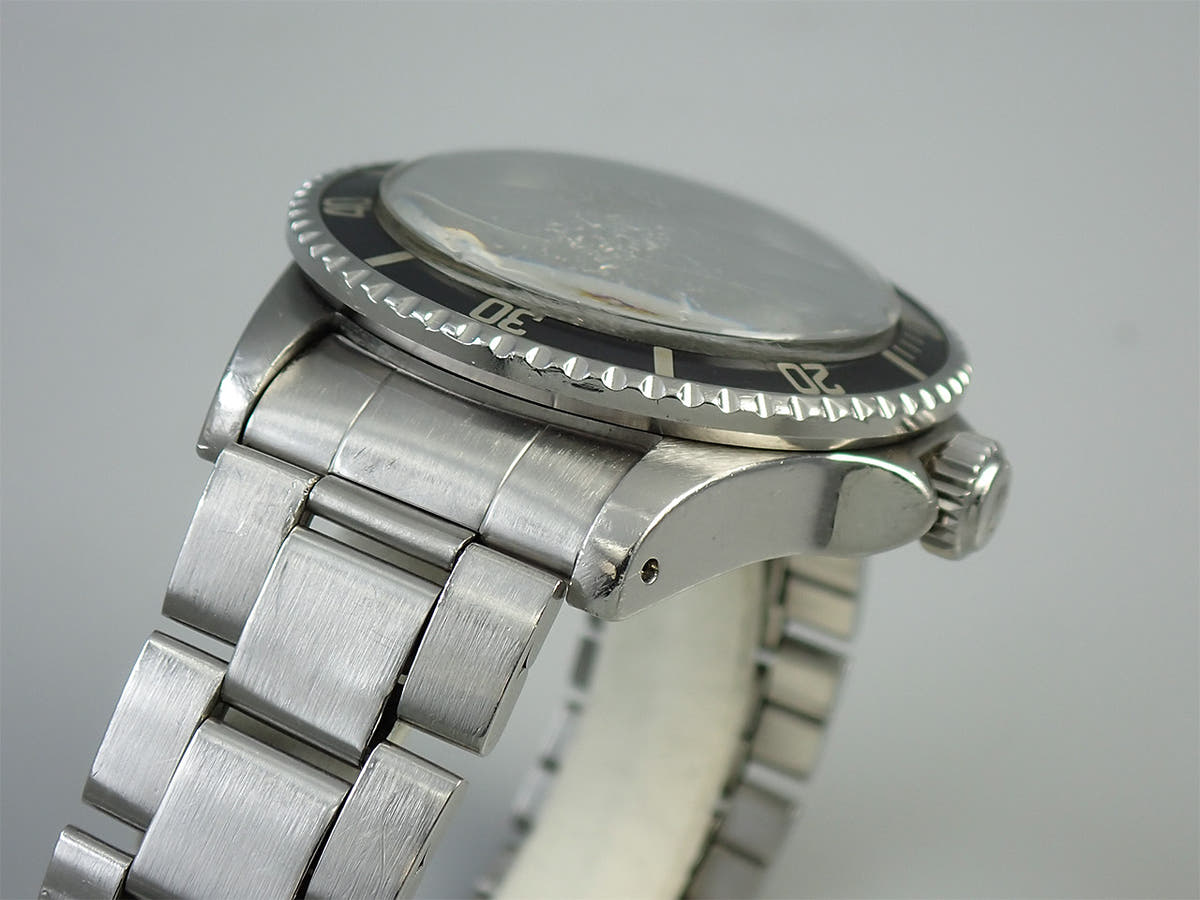 ロレックス シードゥエラー Ref.1665 ブラック文字盤 中古 61JYLS98