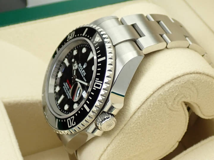Rolex Sea-Dweller Ref. 126600 Stainless Steel Black Dial