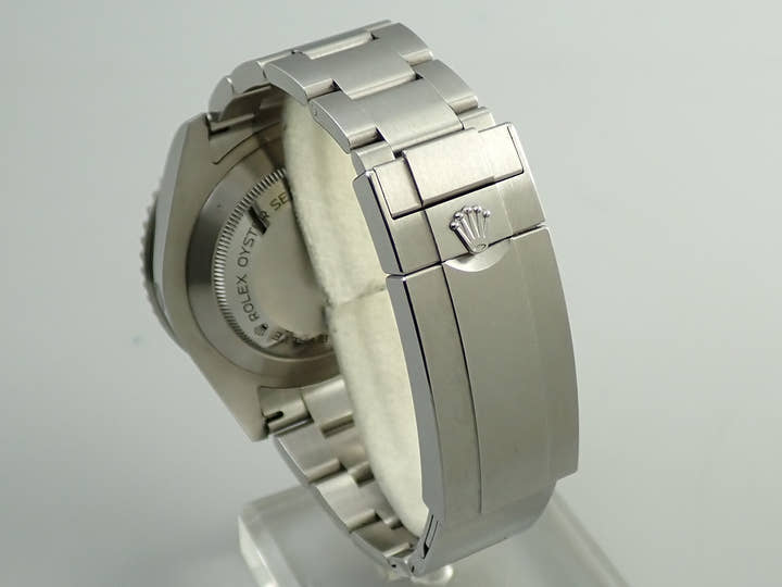 Rolex Sea-Dweller Ref. 126600 Stainless Steel Black Dial