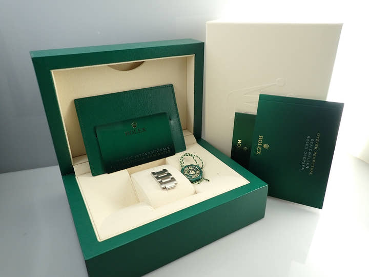 Rolex Sea-Dweller Ref. 126600 Stainless Steel Black Dial