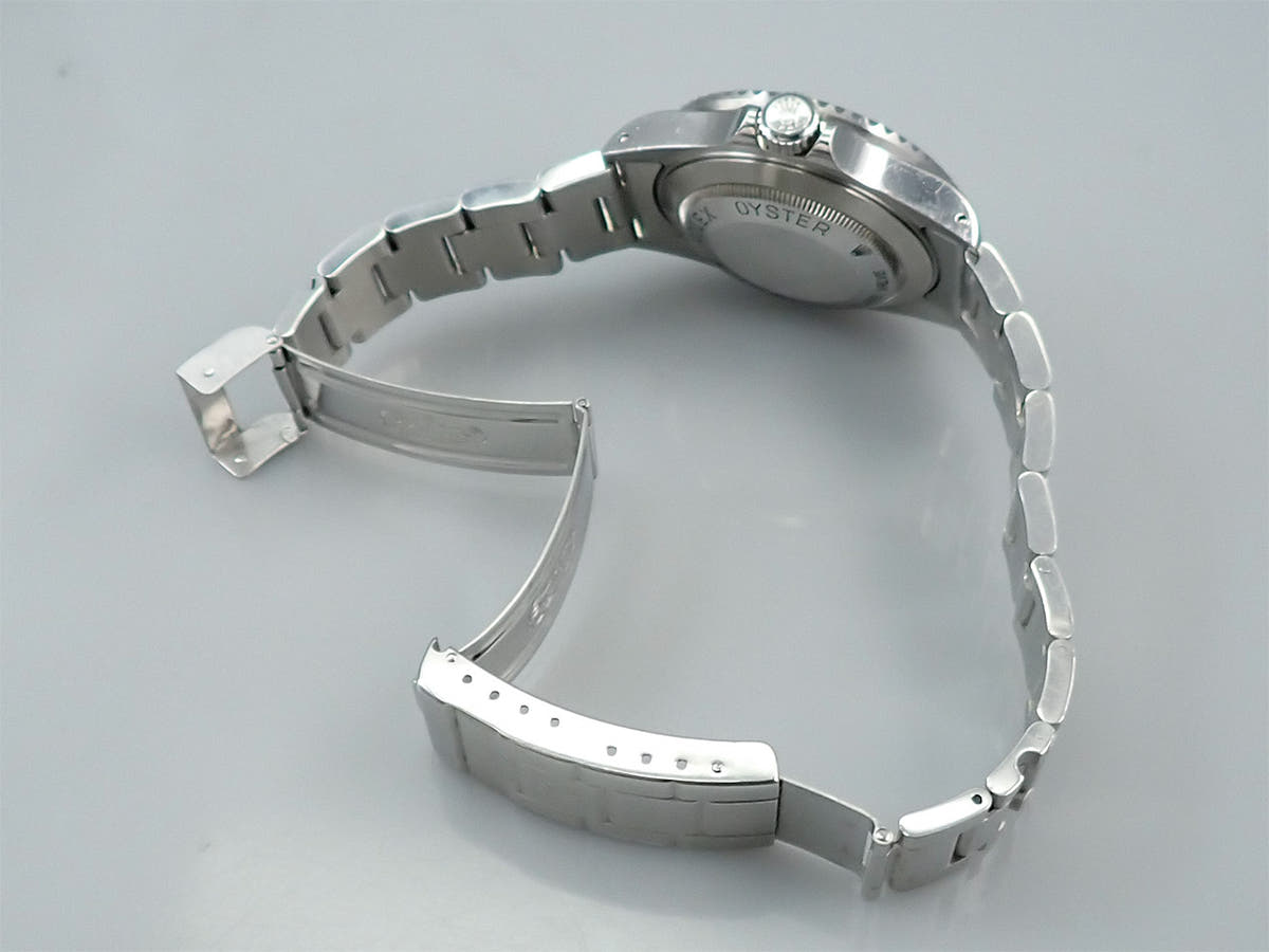 ロレックス シードゥエラー Ref.16600 ブラック文字盤 中古 T44587UR