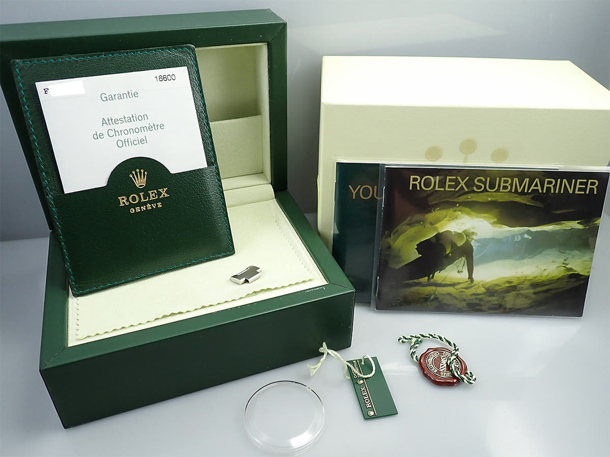 ロレックス シードゥエラー Ref.16600 ブラック文字盤 未使用 YFV3K0RW