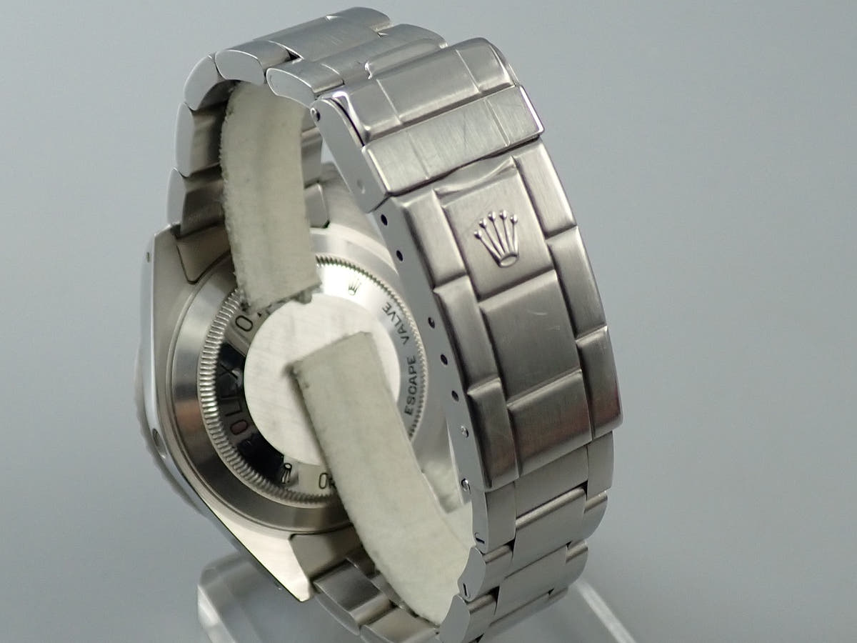 ロレックス シードゥエラー Ref.16600 ブラック文字盤 中古 70HS9LAU