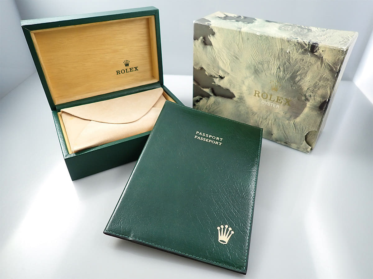 Rolex Sea-Dweller &lt;Box and Others&gt;