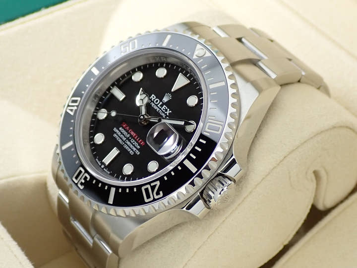 ロレックス シードゥエラー Ref.126600 ステンレススチール ブラック文字盤