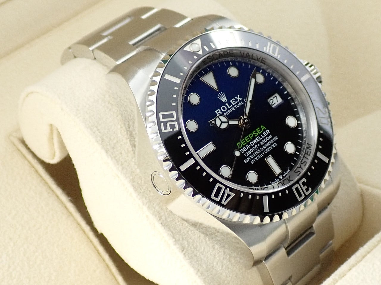 Rolex Sea-Dweller Deep Sea &lt;Warranty, Box, etc.&gt;