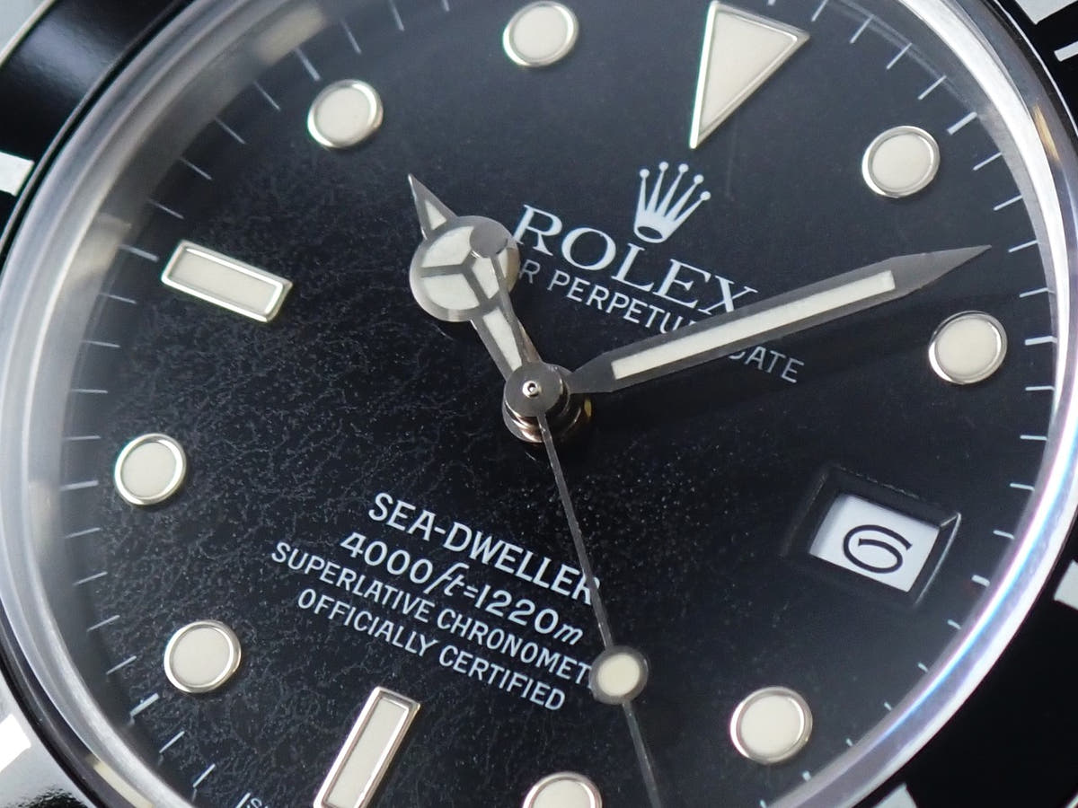 ロレックス シードゥエラー Ref.1665 ブラック文字盤 中古 R4KZJZXU