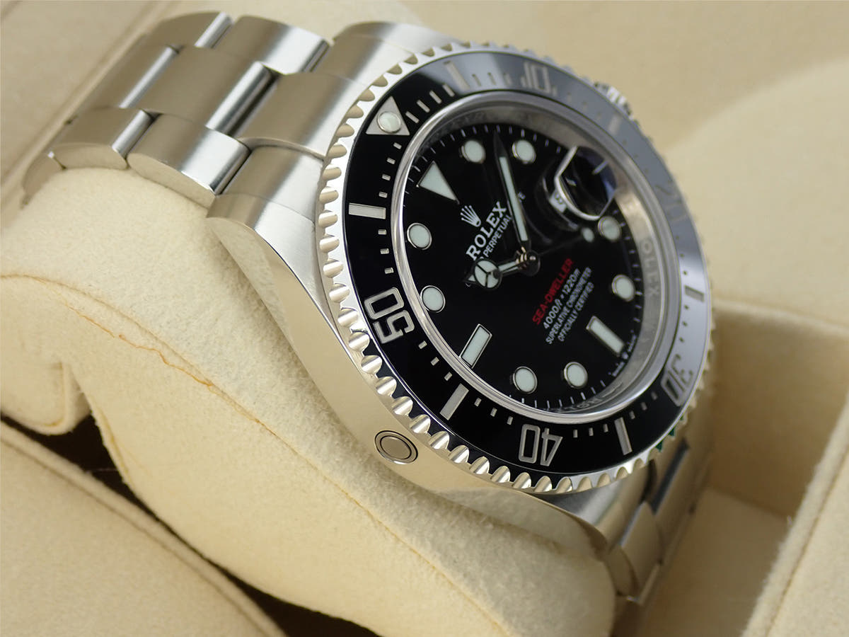 ロレックス シードゥエラー Ref.126600 ブラック文字盤 中古 9A41MXXU