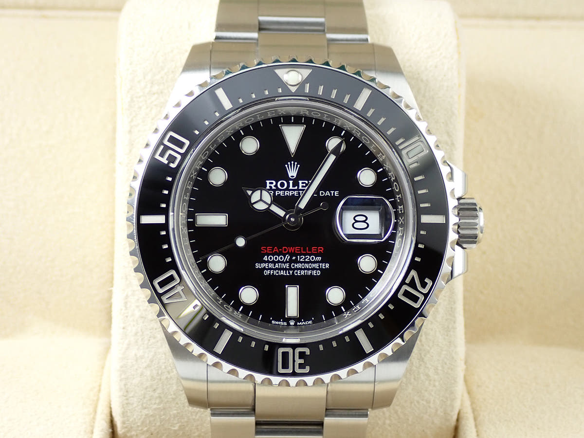 ロレックス シードゥエラー Ref.126600 ブラック文字盤 中古 9A41MXXU