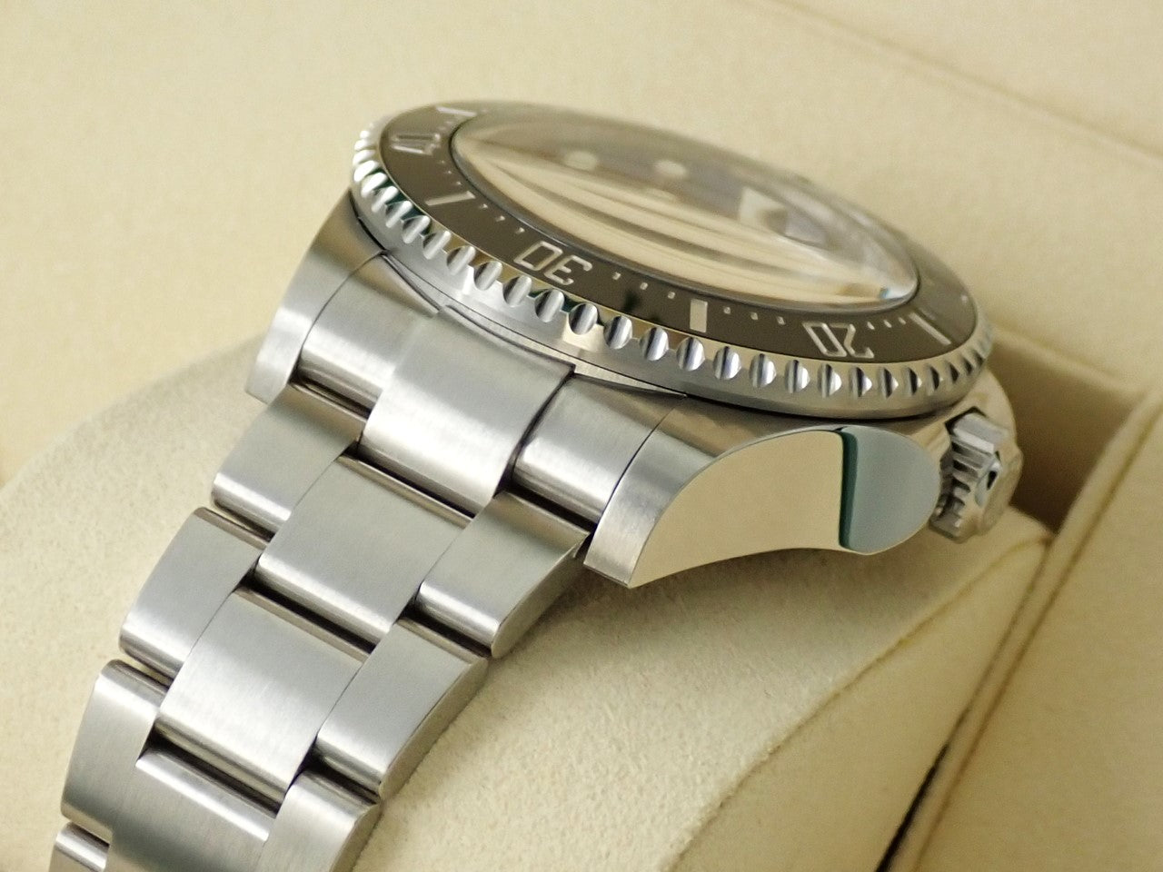 Rolex Sea-Dweller Deep Sea &lt;Warranty, Box, etc.&gt;