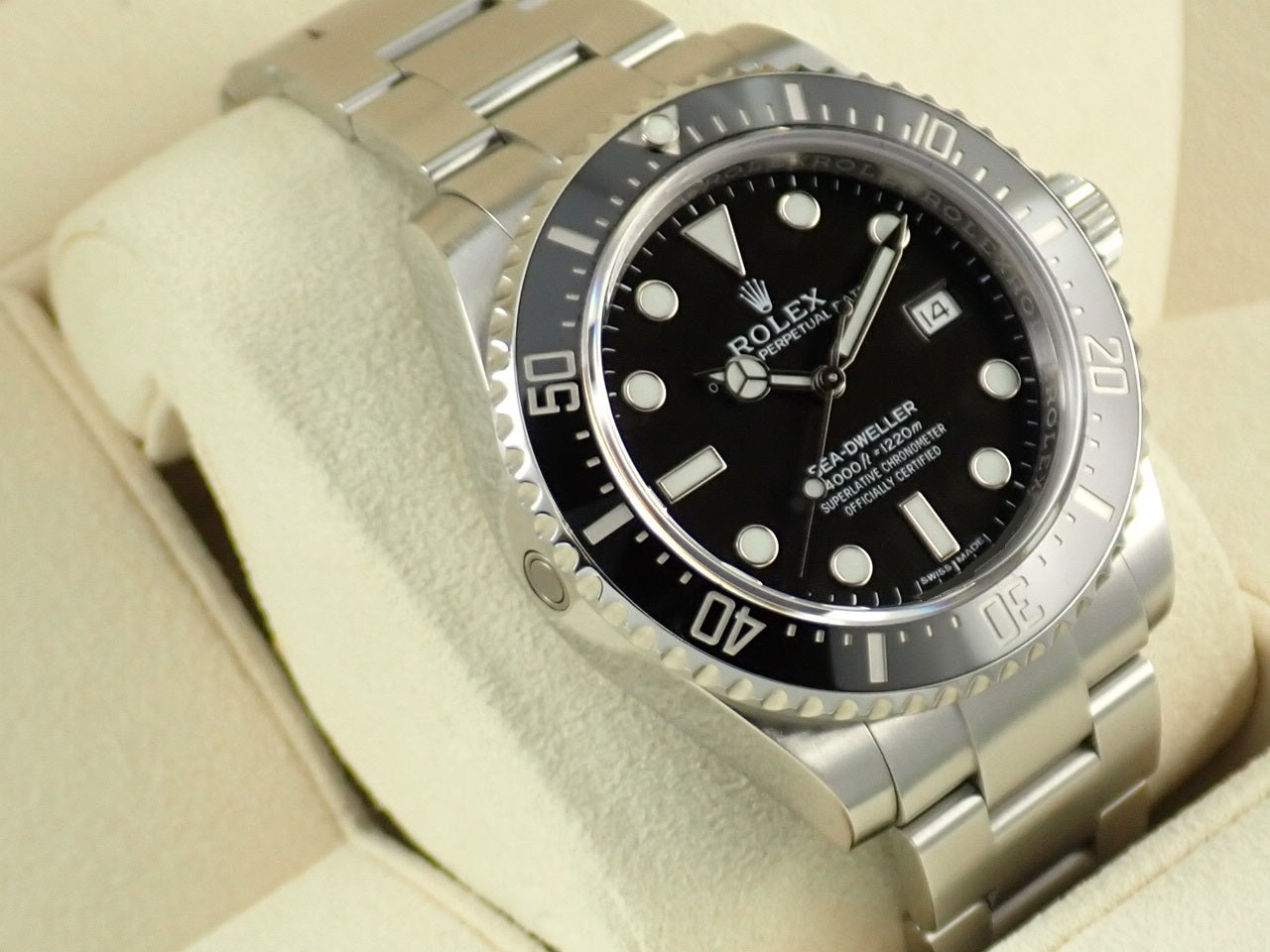 Rolex Sea-Dweller 4000 &lt;Warranty, Box, etc.&gt;