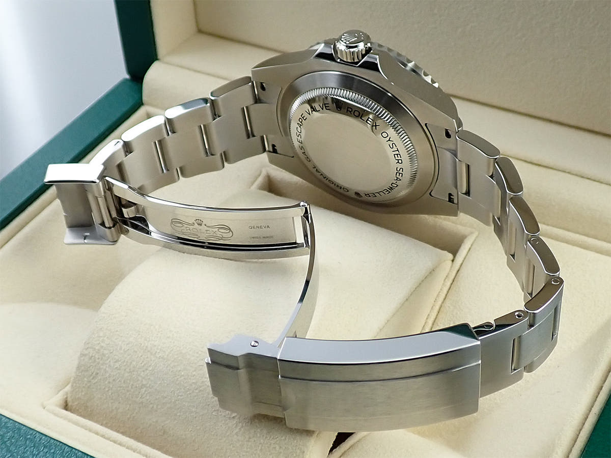 ロレックス シードゥエラー 4000 Ref.116600 ブラック文字盤 美品 39RYRCPW