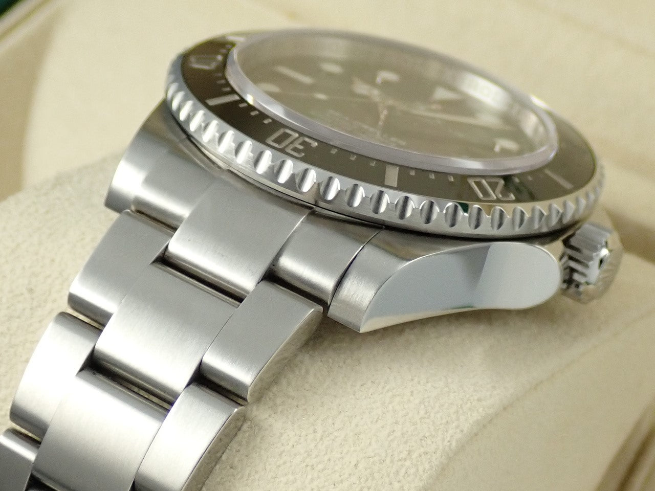 Rolex Sea-Dweller 4000 &lt;Warranty, Box, etc.&gt;