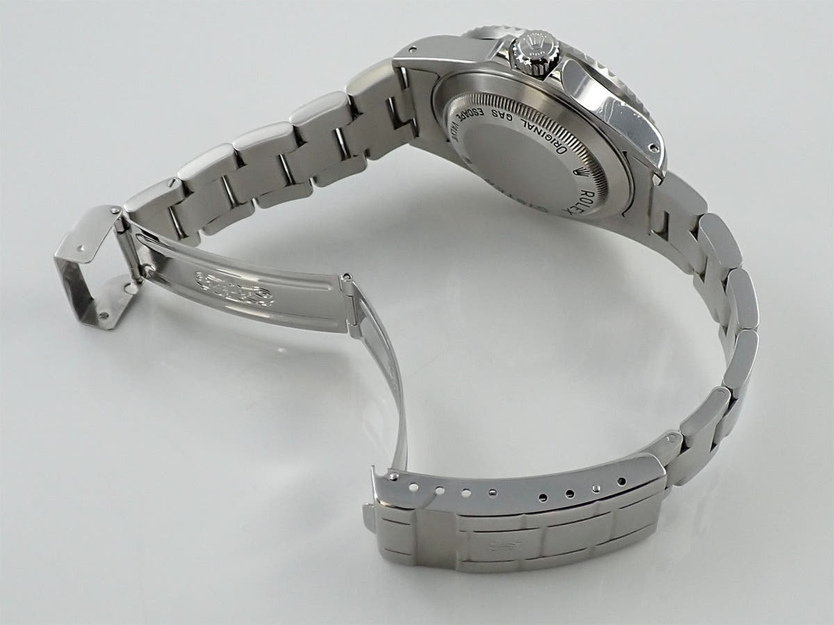 ロレックス シードゥエラー Ref.16600 ブラック文字盤 中古 6V4951S0