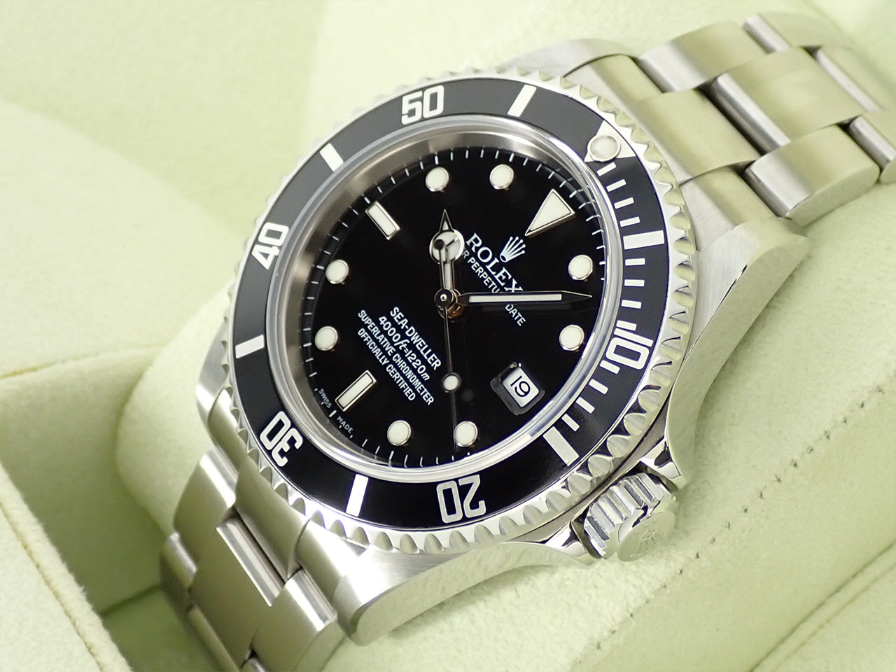 Rolex Sea-Dweller Ref.16600 SS Black Dial