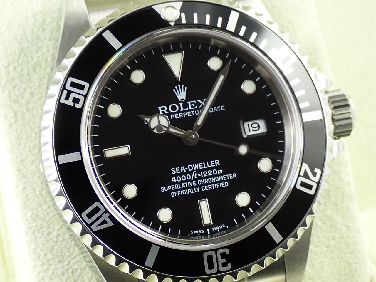 Rolex Sea-Dweller Ref.16600 SS Black Dial