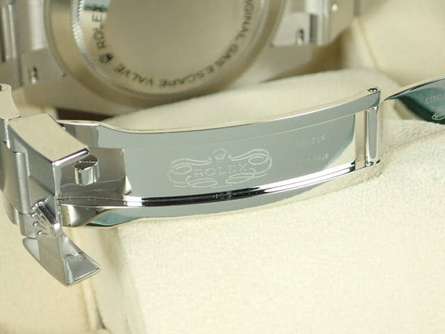 ロレックス シードゥエラー Ref.116600 ブラック文字盤 未使用 sea-dweller-47