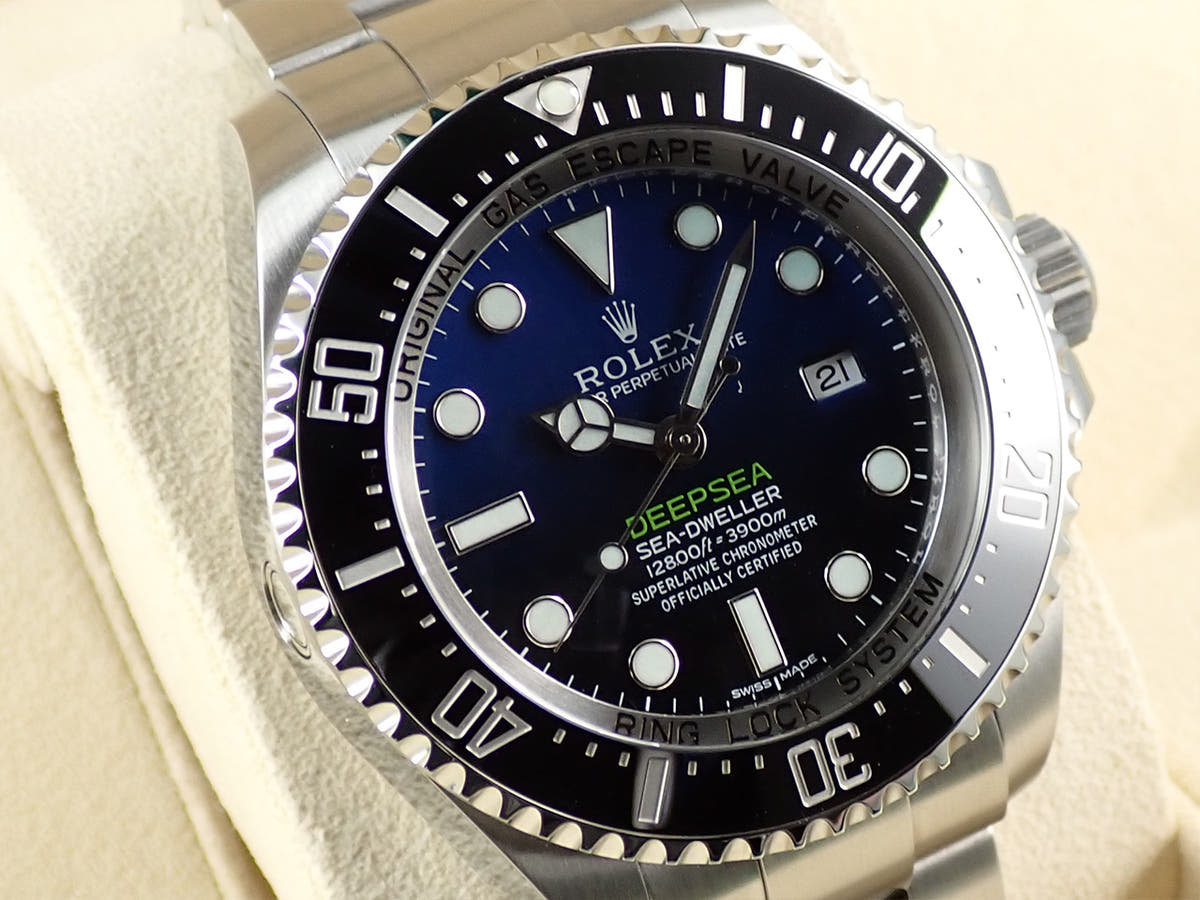 ロレックス シードゥエラー ディープシー Ref.116660 Dブルー文字盤 未使用 U1Z392AF