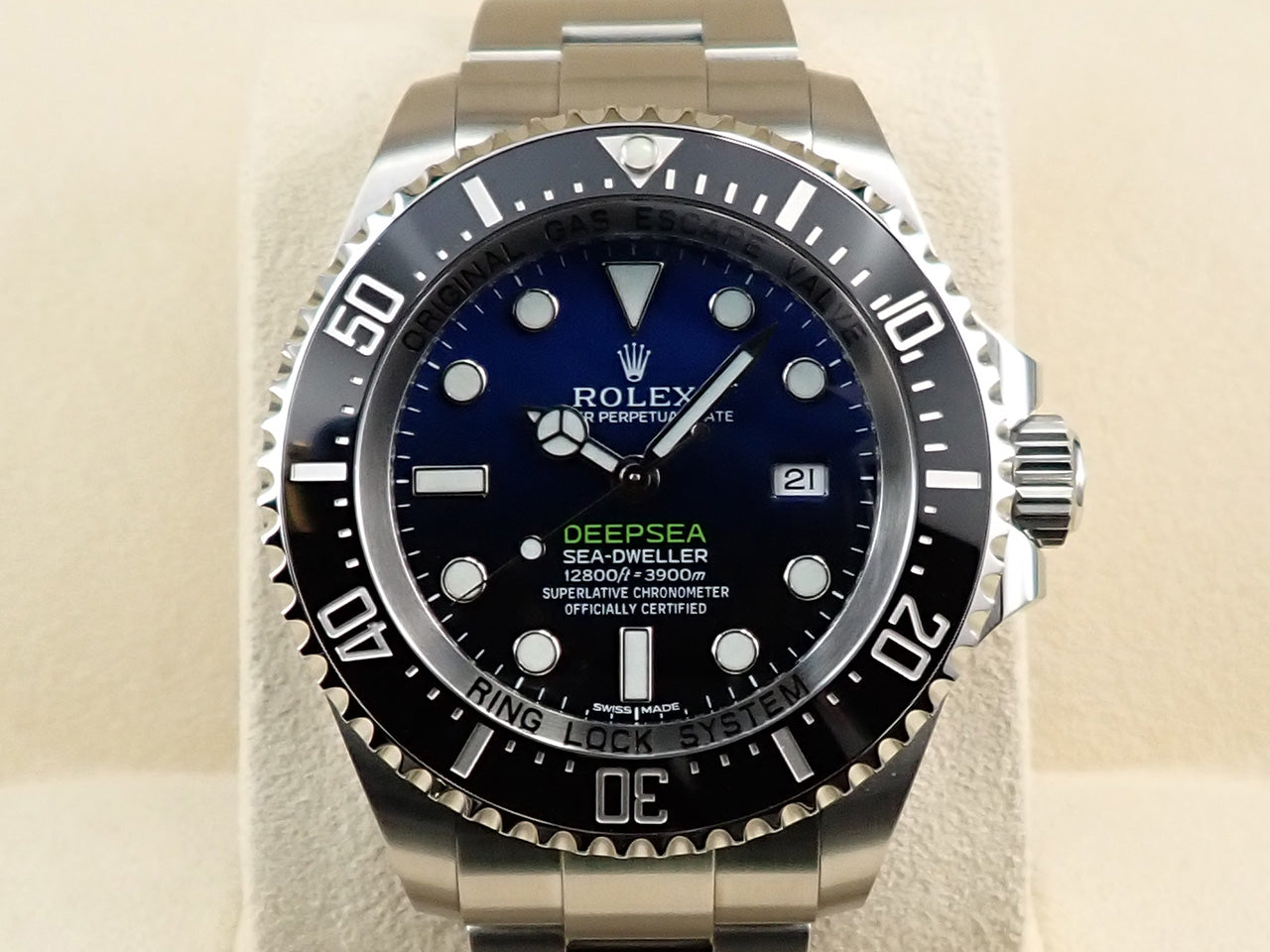 Rolex Sea-Dweller Deep Sea &lt;Warranty, Box, etc.&gt;