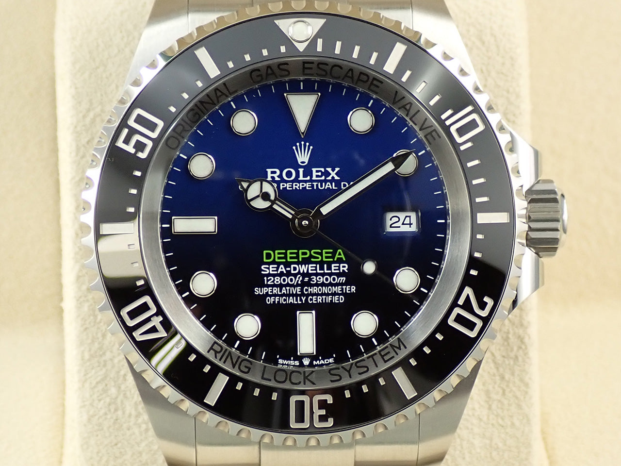 Rolex Sea-Dweller Deep Sea &lt;Warranty, Box, etc.&gt;