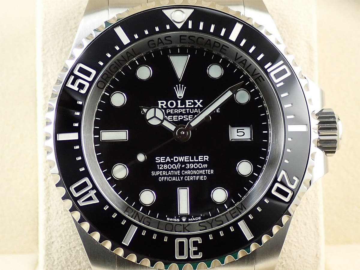 ロレックス シードゥエラー ディープシー Ref.126660 ブラック文字盤 未使用 S0S80062