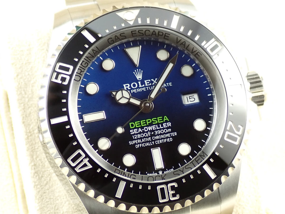 ロレックス シードゥエラー ディープシー Ref.126660 D-BLUE文字盤 未使用 4VZL1KJ3