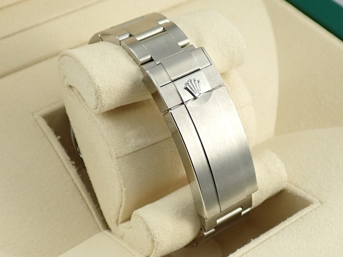 ロレックス シードゥエラー ディープシー Ref.126660 D-BLUE文字盤 未使用 4VZL1KJ3