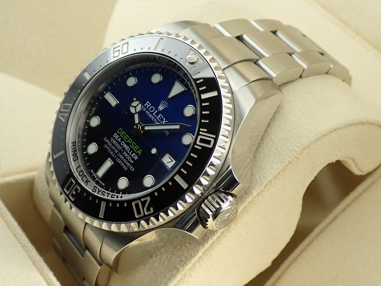 Rolex Sea-Dweller Deep Sea &lt;Warranty, Box, etc.&gt;