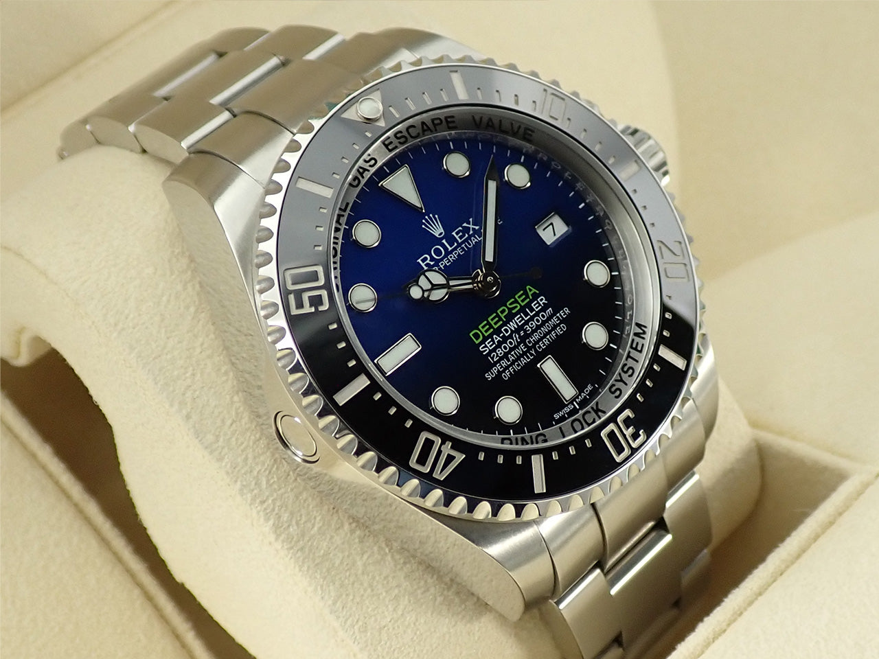 Rolex Sea-Dweller Deep Sea &lt;Warranty, Box, etc.&gt;