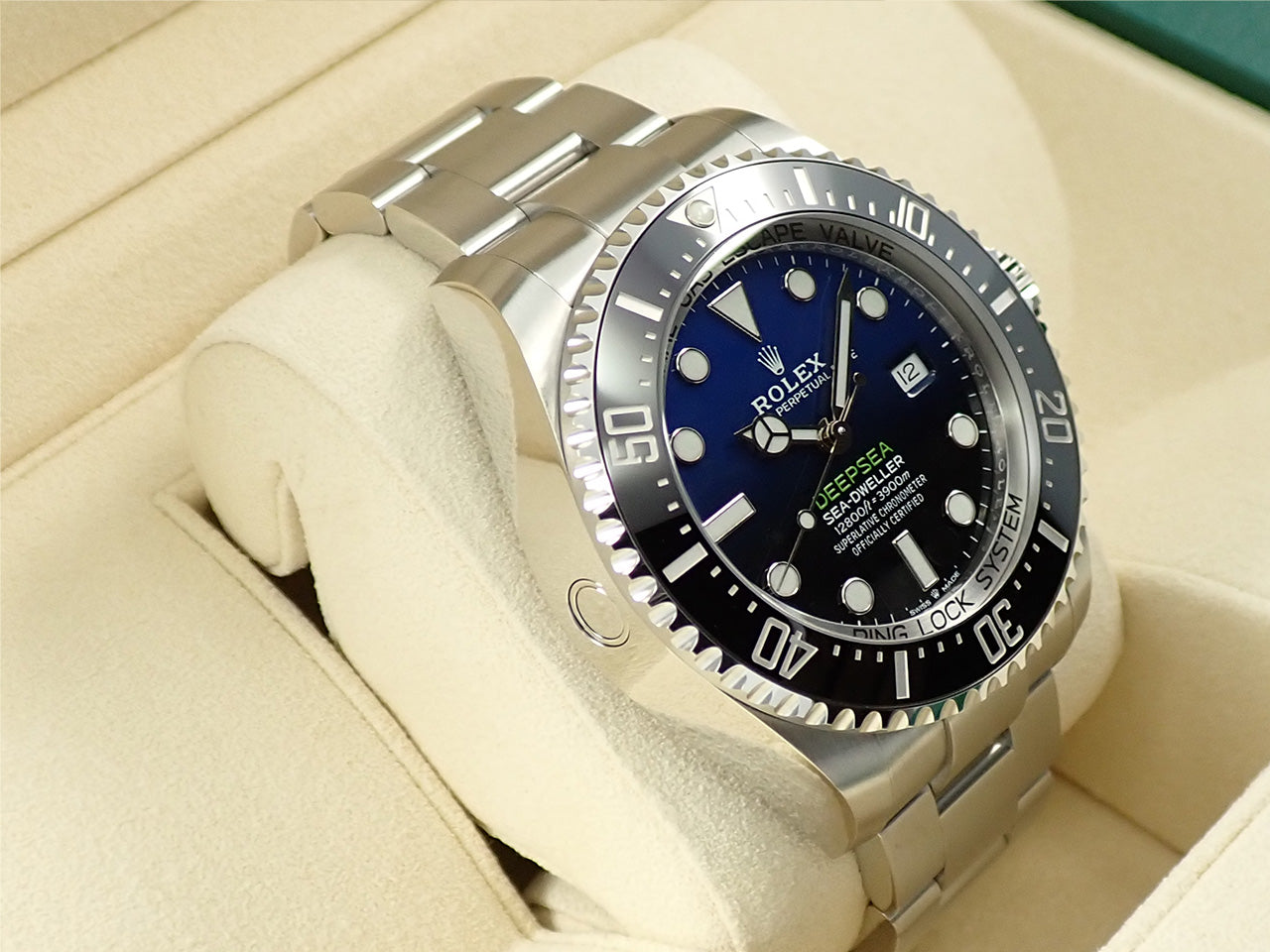 Rolex Sea-Dweller Deep Sea &lt;Warranty, Box, etc.&gt;