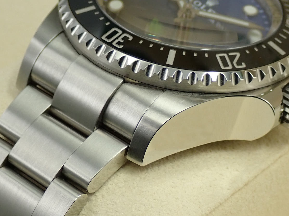 ロレックス シードゥエラー ディープシー Ref.126660 D-BLUE文字盤 中古 V368C256