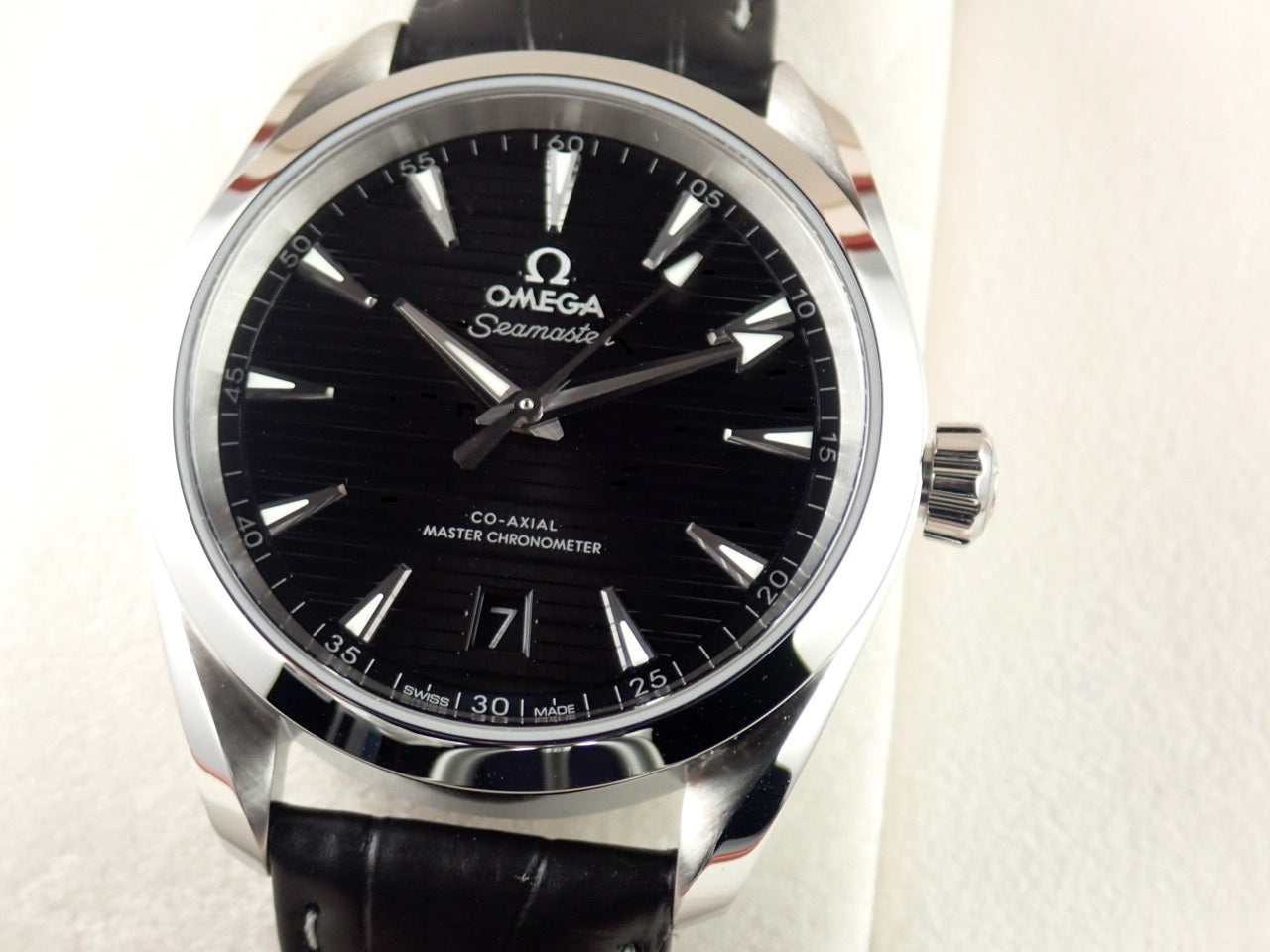 Omega Seamaster Aqua Terra Co-Axial Master Chronometer [Unused]