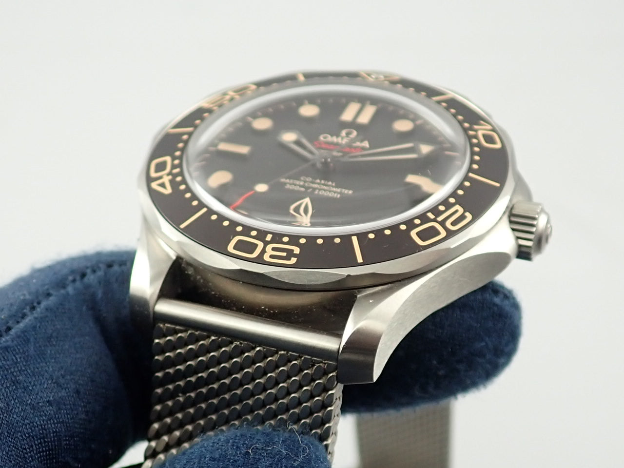 Omega Seamaster 300 Co-Axial Master Chronometer 42MM &lt;Warranty box and other details&gt;