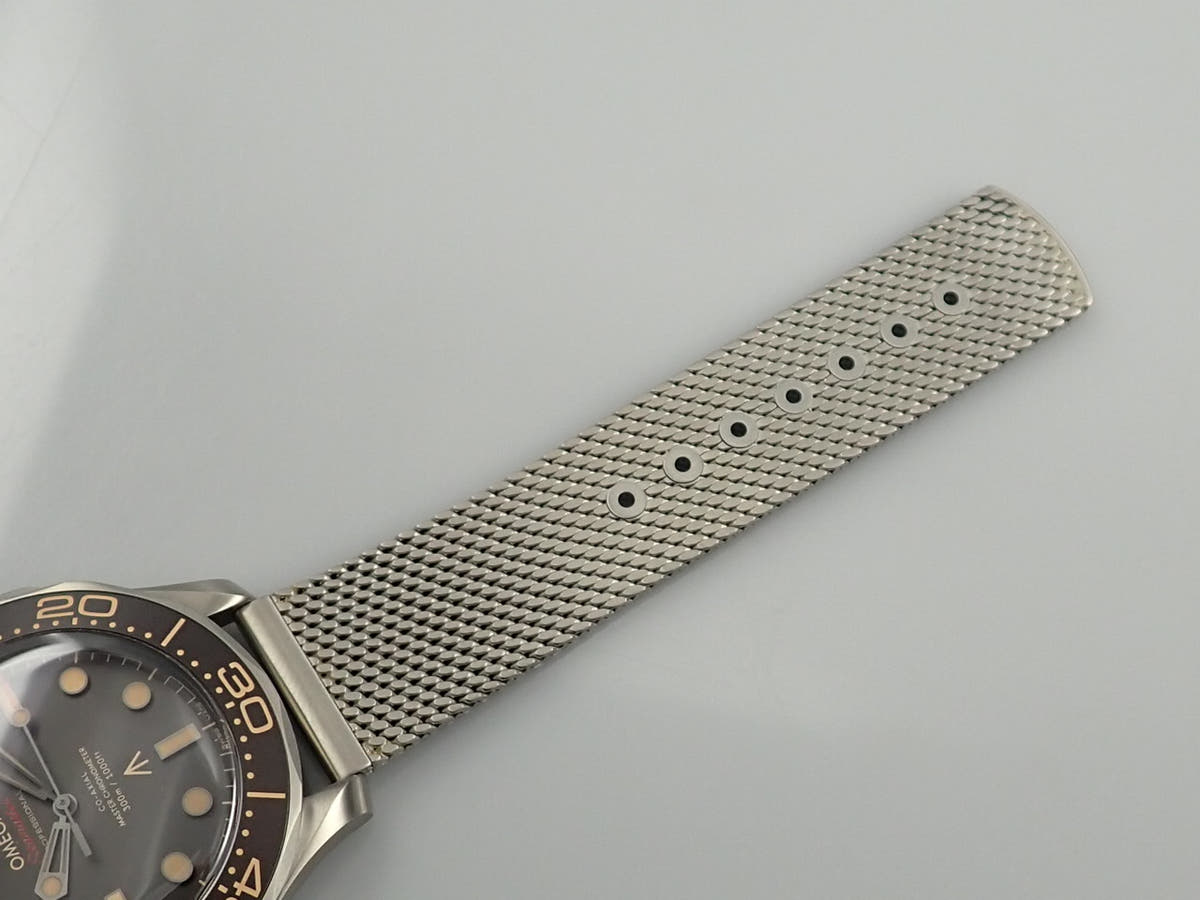 オメガ シーマスター ダイバー 300M コーアクシャル マスター クロノメーター 42MM Ref.210.92.42.20.01.001 ブラウン文字盤 中古 KJH3K607