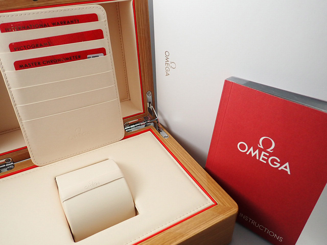 Omega Seamaster 300 Master Co-Axial &lt;Warranty, Box, etc.&gt;