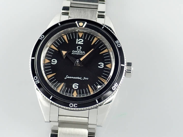 オメガ シーマスター Ref.234.10.39.20.01.001 ブラック文字盤 中古 sea-master-21