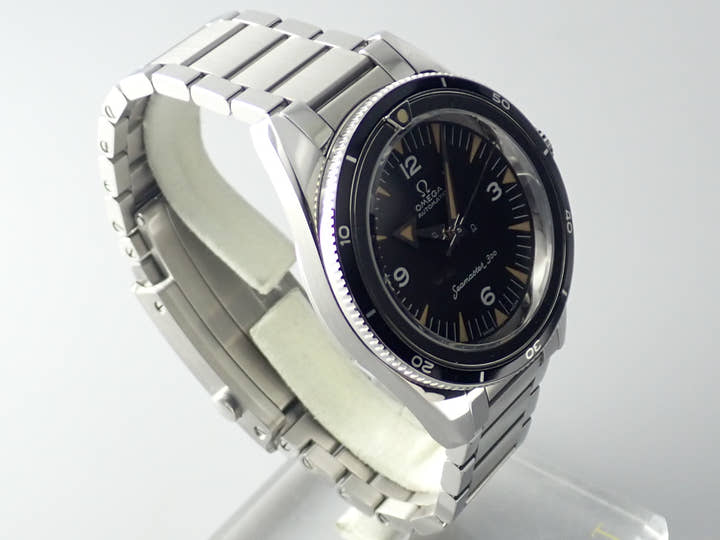 オメガ シーマスター Ref.234.10.39.20.01.001 ブラック文字盤 中古 sea-master-22