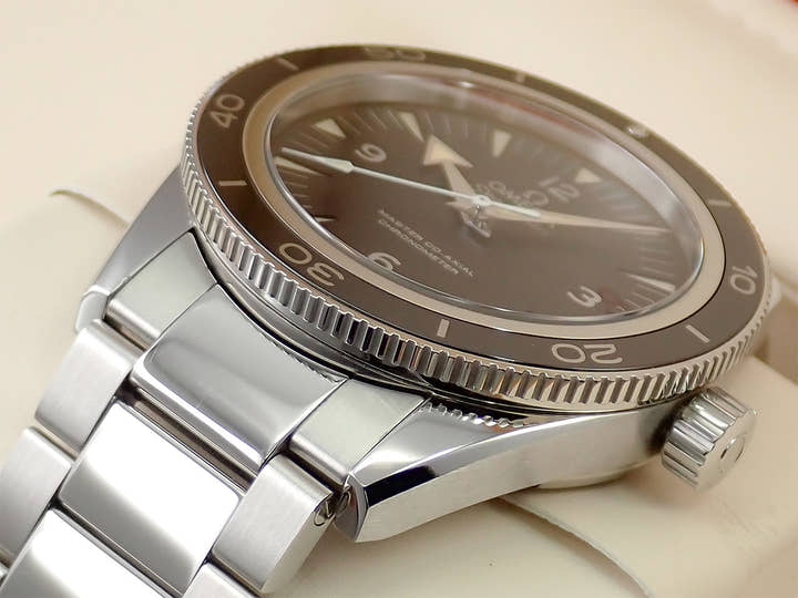 オメガ シーマスター 300 Ref.233.30.41.21.01.001 ブラック文字盤 中古 5X1LSUSS