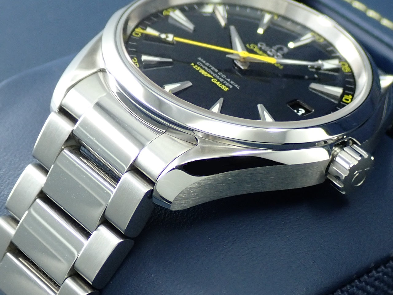 Omega Seamaster Aqua Terra James Bond &lt;Warranty, Box, etc.&gt;