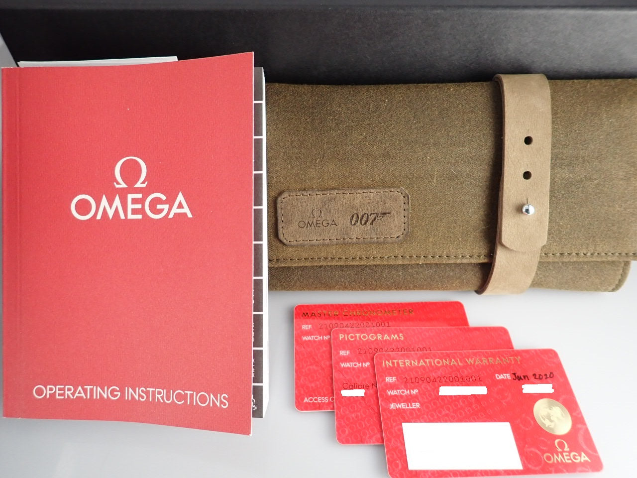 Omega Seamaster 300 Co-Axial Master Chronometer 007 &lt;Warranty, Box, etc.&gt;